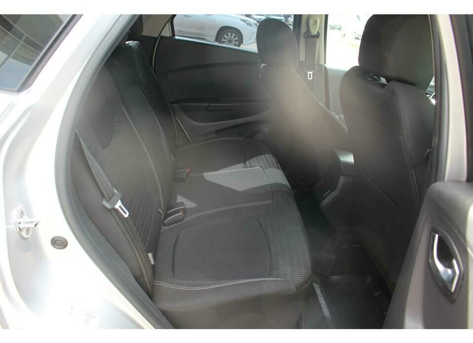 Renault Kaptur 1.6 CVT (114 л.с.)
