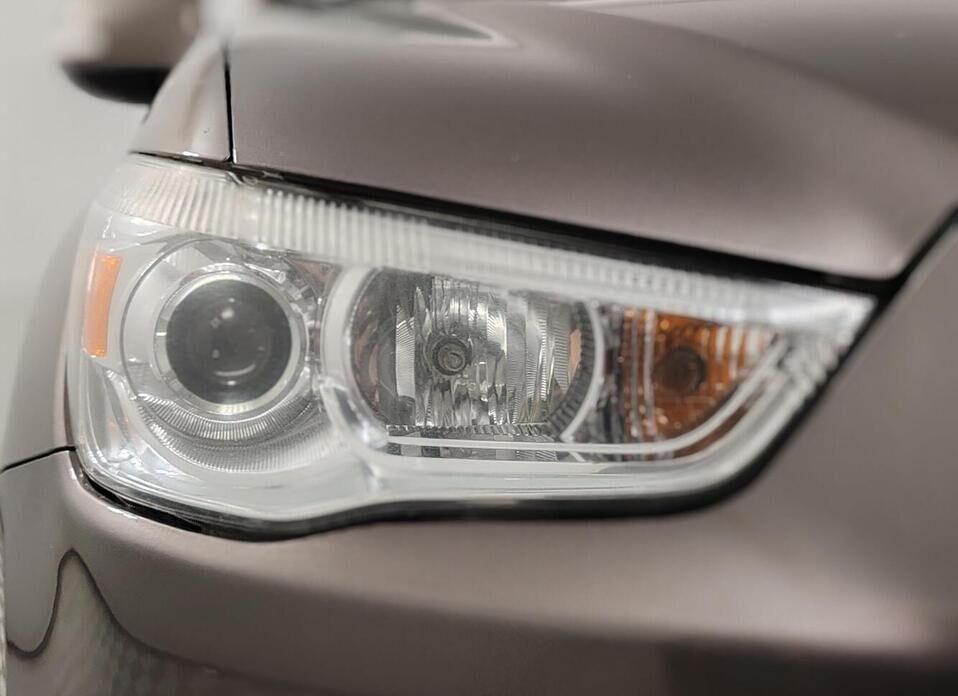 Mitsubishi ASX, I 1.8 CVT (140 л.с.)