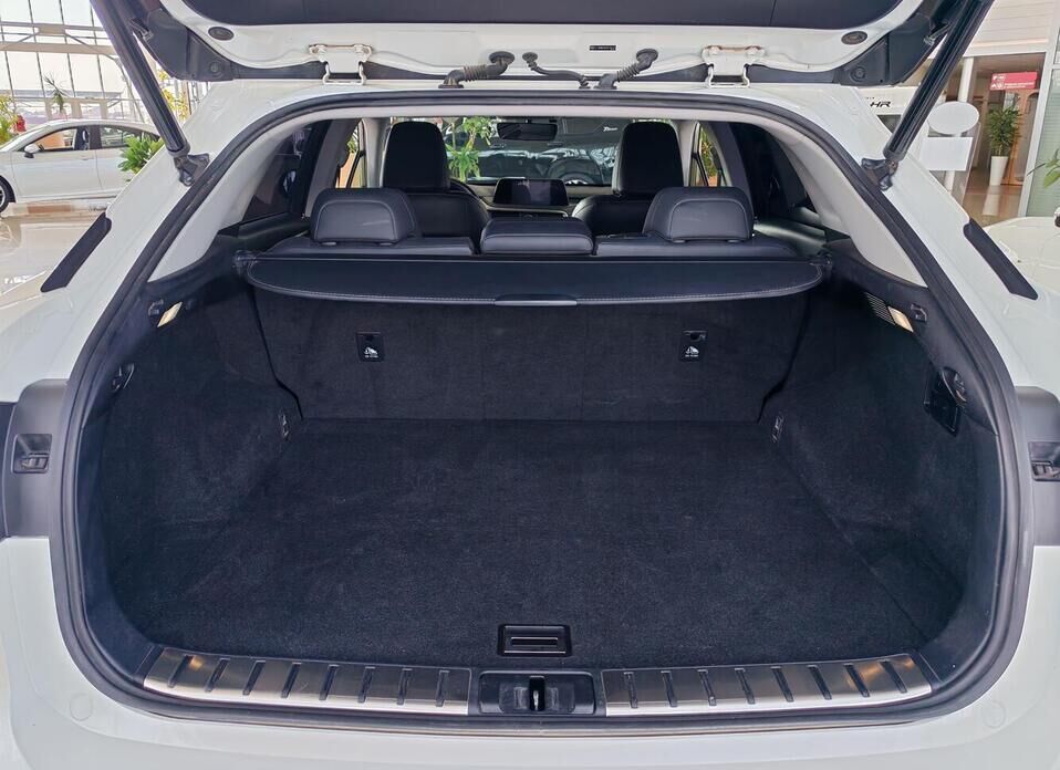 Lexus RX, IV Рестайлинг 300 2.0 AT (238 л.с.) 4WD