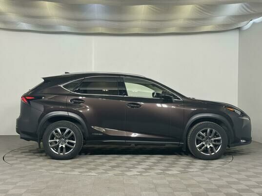 Lexus NX, 2015 г., 100 756 км