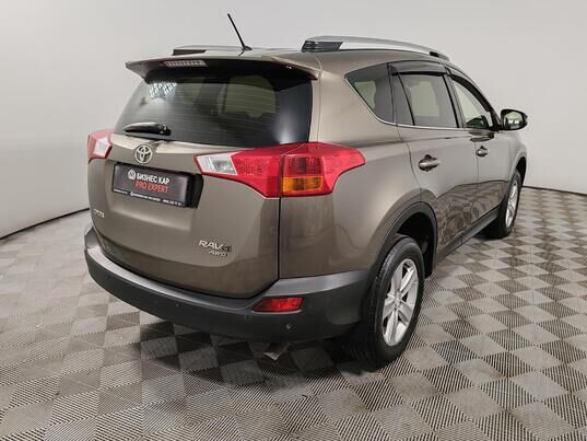 Toyota RAV4, 2014&nbsp;г., 232&nbsp;105&nbsp;км