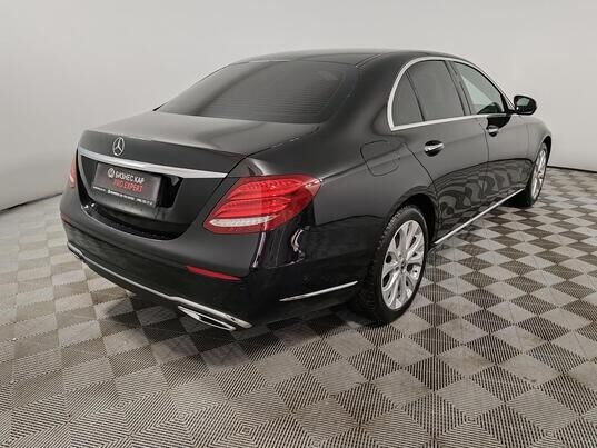 Mercedes-Benz E-Класс, 2019&nbsp;г., 82&nbsp;755&nbsp;км