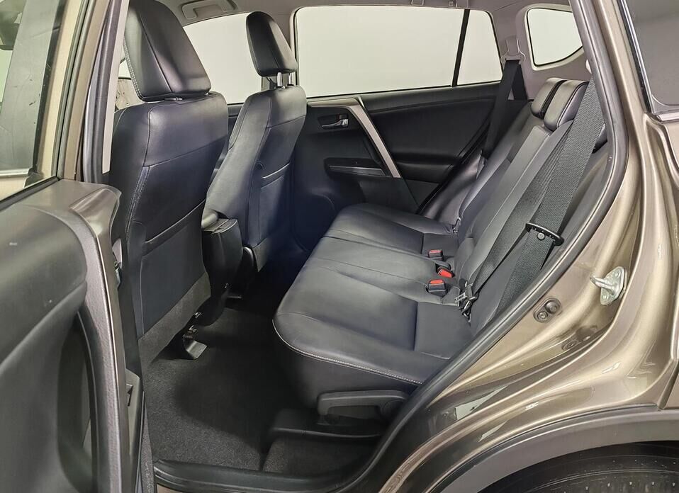 Toyota RAV4, IV (CA40) Рестайлинг 2.0 CVT (146 л.с.) 4WD