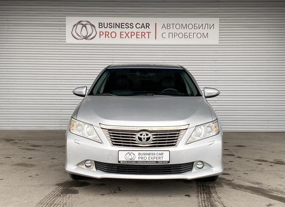 Toyota Camry, VII (XV50) 2.5 AT (181 л.с.)
