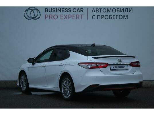 Toyota Camry, 2019 г., 104 985 км