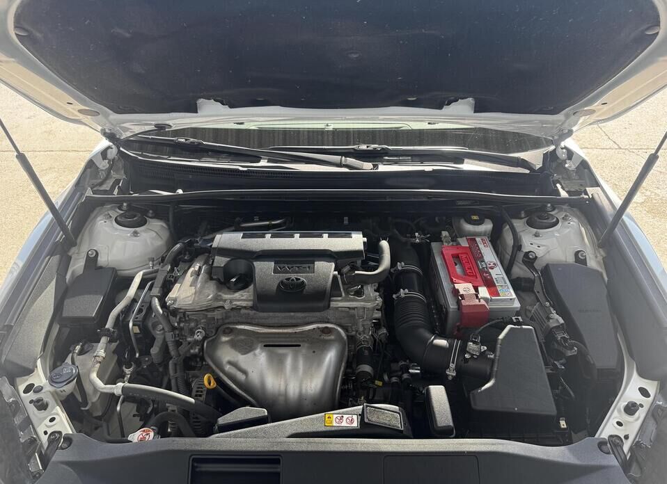 Toyota Camry, VIII (XV70) 2.5 AT (181 л.с.)