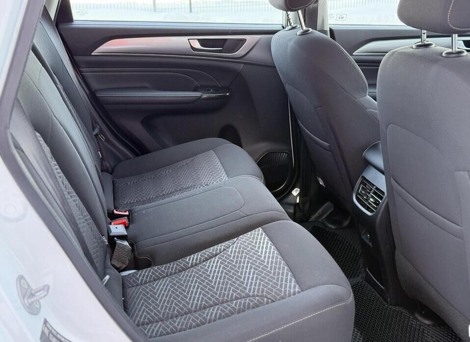 Haval M6, II 1.5 AMT (143 л.с.)