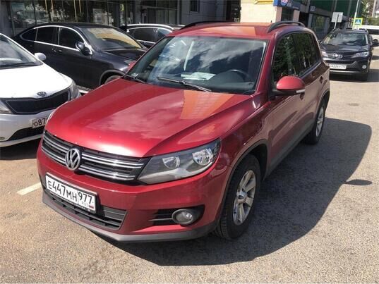Volkswagen Tiguan, 2012 г., 183 976 км