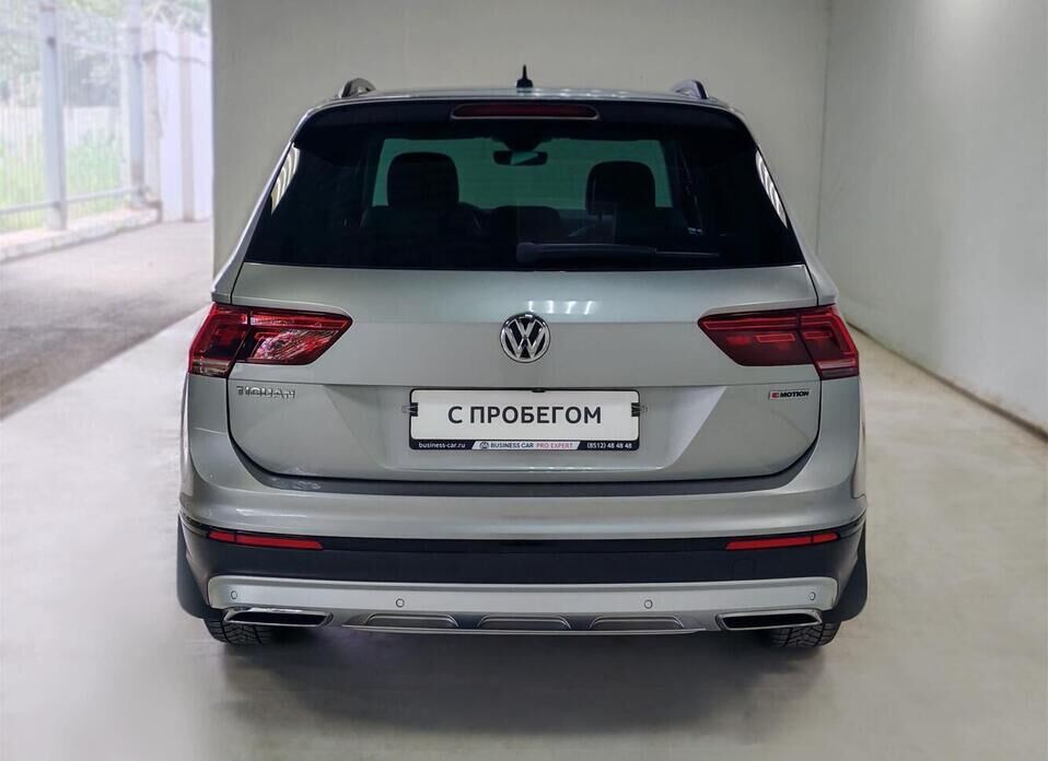 Volkswagen Tiguan, II 2.0d AMT (150 л.с.) 4WD