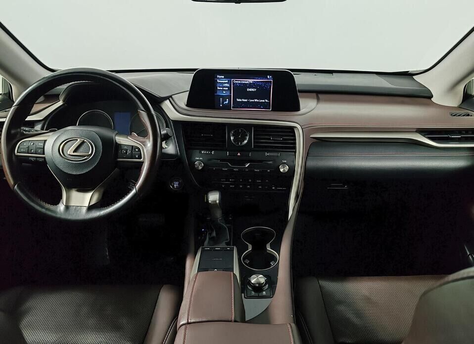 Lexus RX, IV Рестайлинг 300 2.0 AT (238 л.с.) 4WD