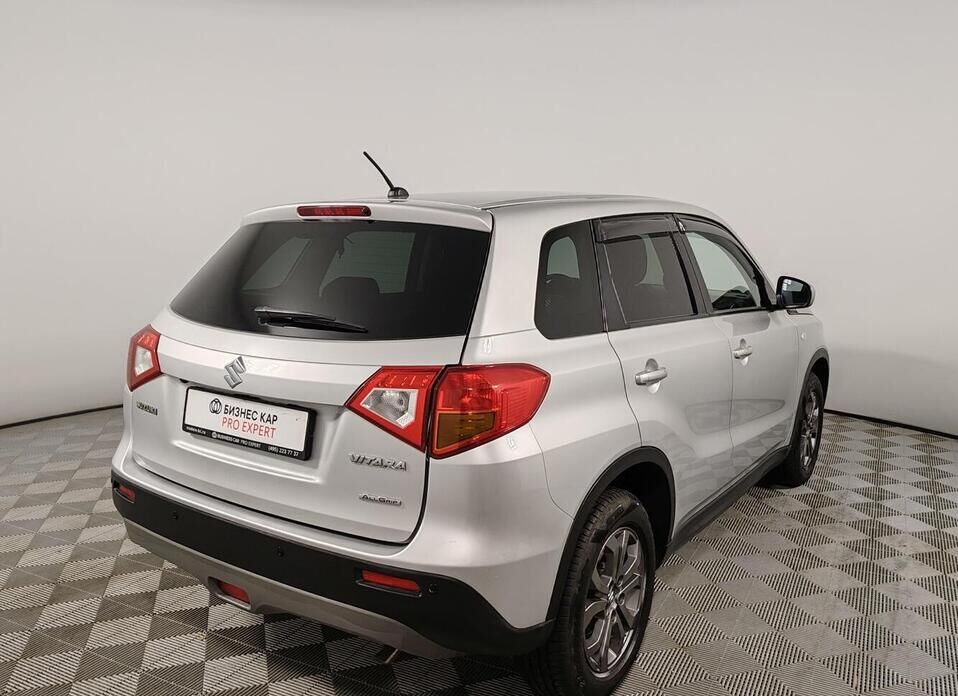 Suzuki Vitara 1.6 AT (117 л.с.) 4WD