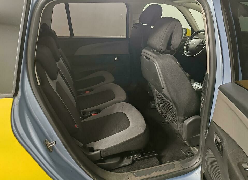 Citroen C4 Picasso 1.6 MT (120 л.с.)