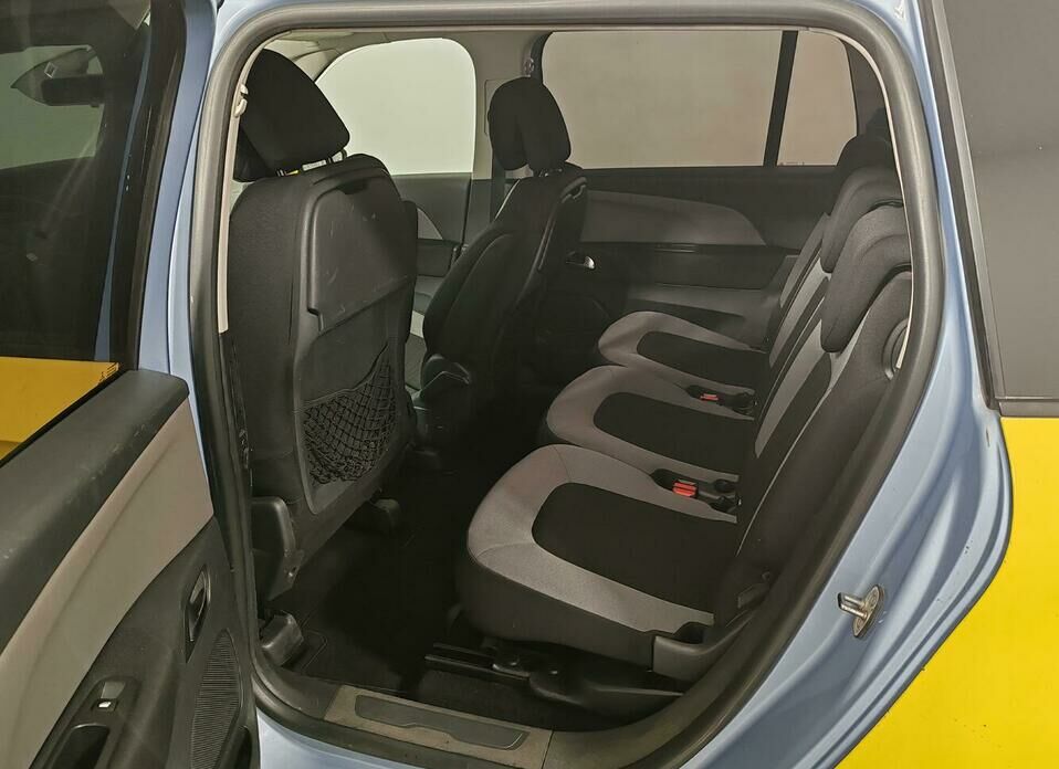 Citroen C4 Picasso 1.6 MT (120 л.с.)