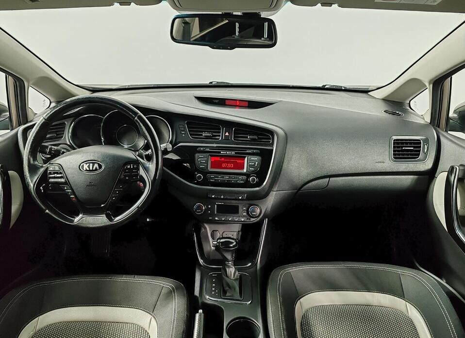 Kia Ceed, II 1.6 AT (129 л.с.)