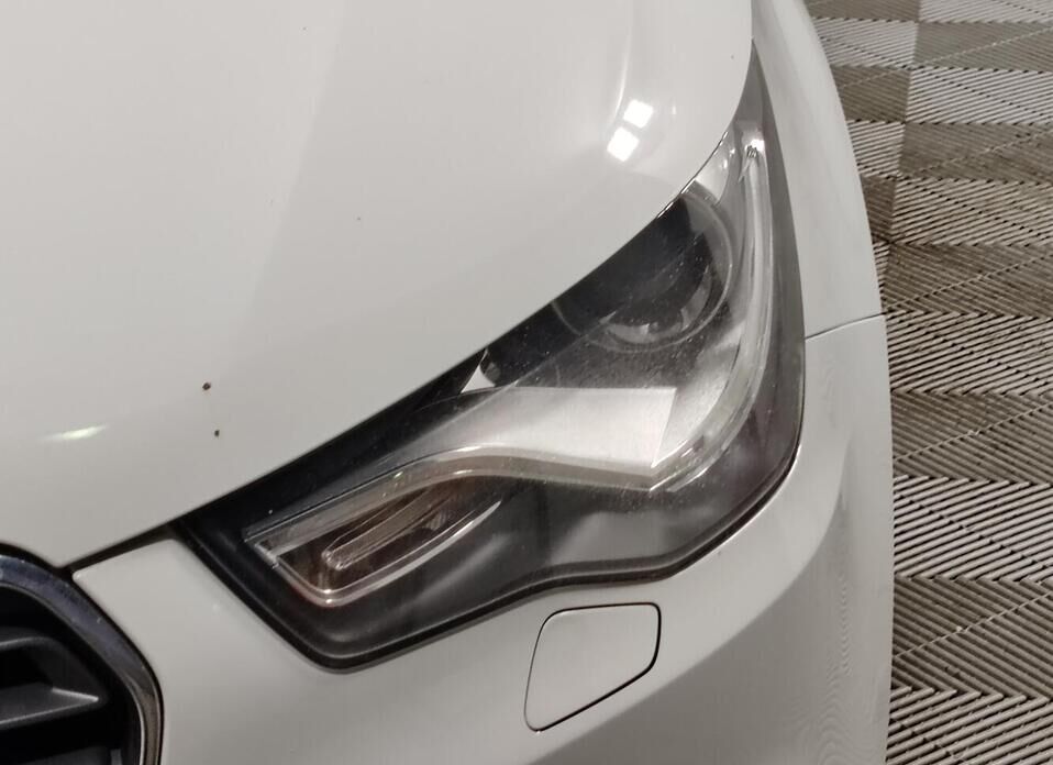 Audi A1, I (8X) 1.4 AMT (122 л.с.)