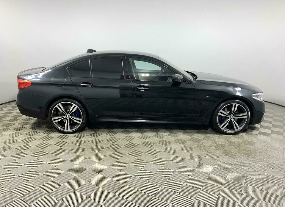 BMW 5 серии 530d xDrive 3.0d AT (249 л.с.) 4WD