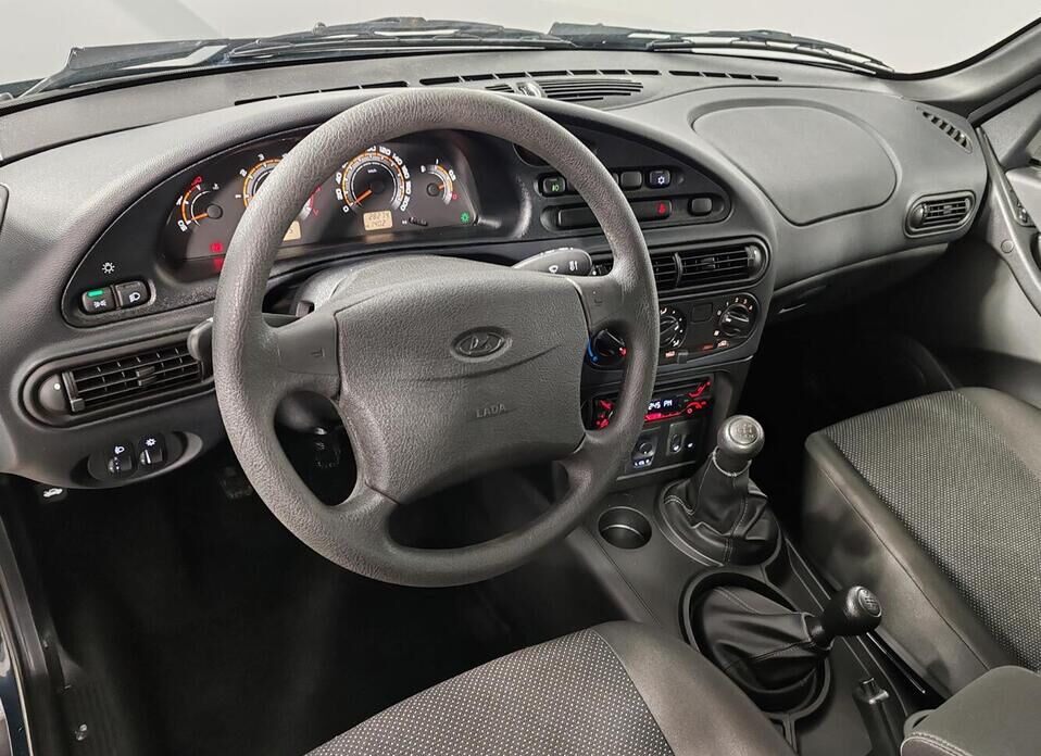 LADA (ВАЗ) Niva Travel, I 1.7 MT (80 л.с.) 4WD