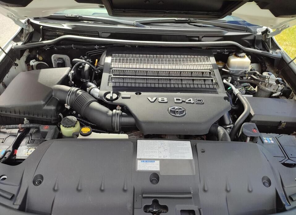 Toyota Land Cruiser 4.5d AT (235 л.с.) 4WD