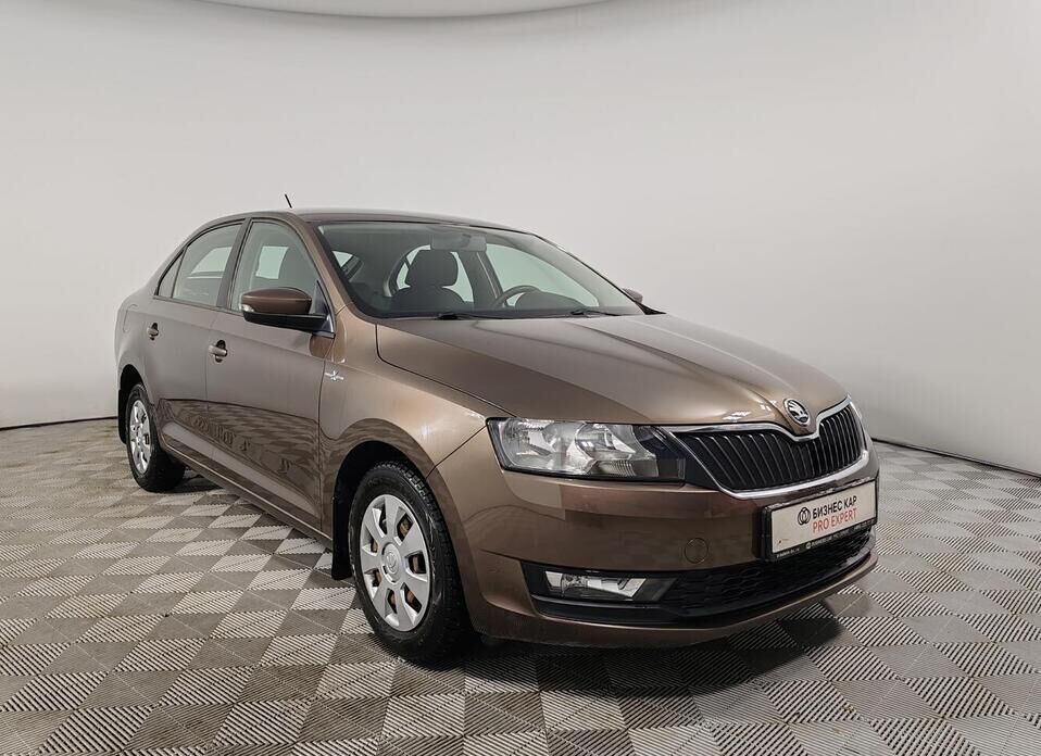Skoda Rapid, I Рестайлинг 1.6 MT (90 л.с.)