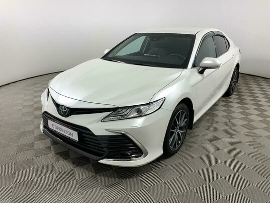 Toyota Camry, 2022 г., 52 170 км