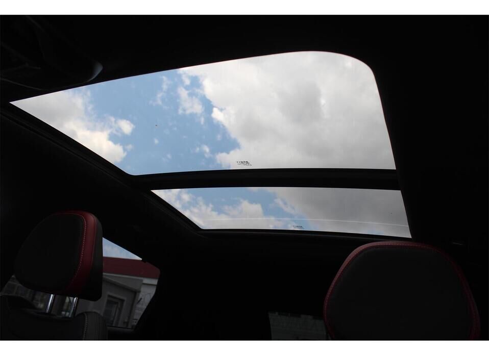 Geely Coolray, I Рестайлинг 1.5 AMT (147 л.с.)