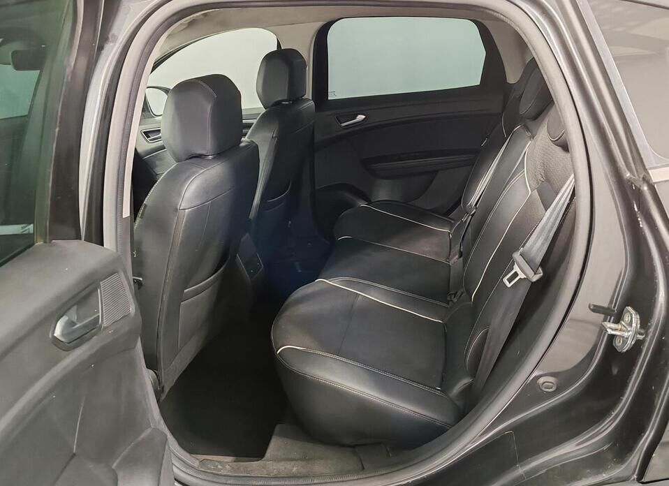 Renault Arkana 1.3 CVT (150 л.с.) 4WD