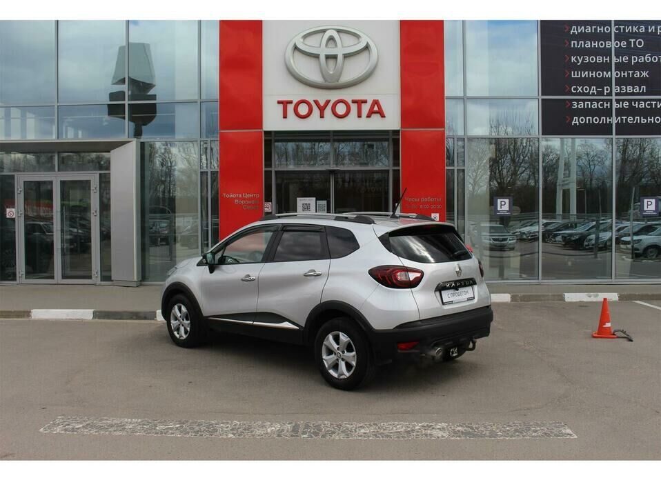 Renault Kaptur 1.6 CVT (114 л.с.)