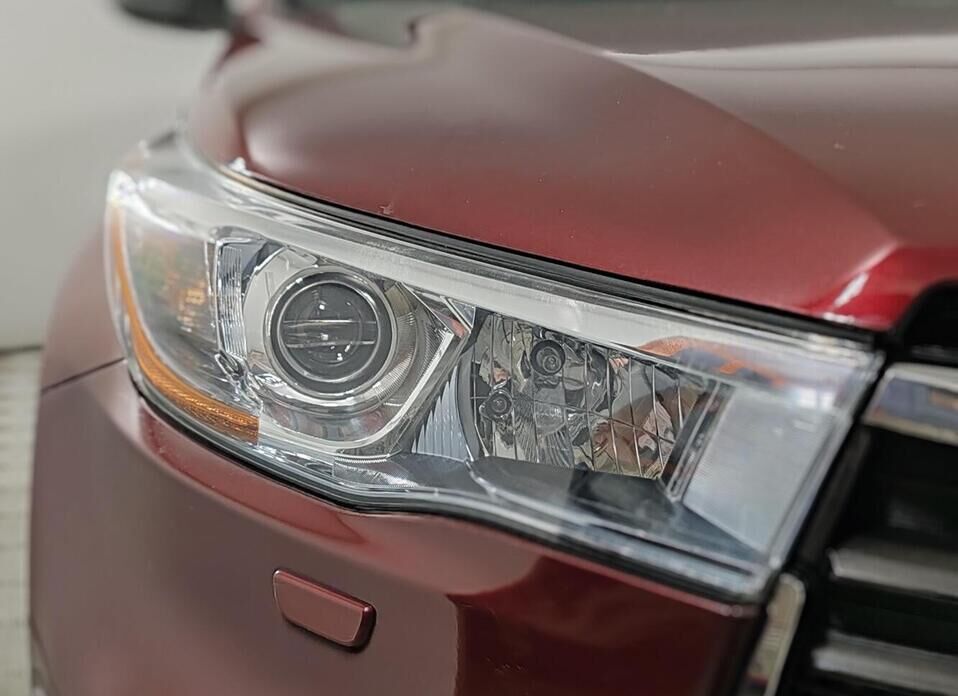 Toyota Highlander, III (XU50) Рестайлинг 3.5 AT (249 л.с.) 4WD