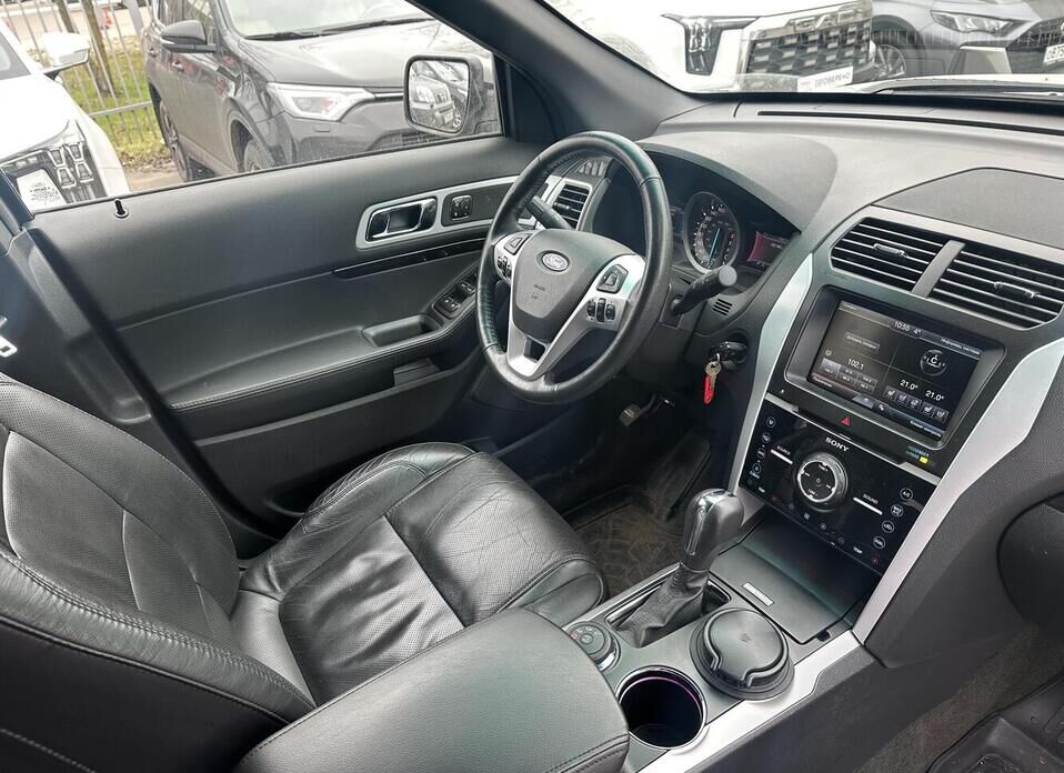 Ford Explorer, V 3.5 AT (294 л.с.) 4WD