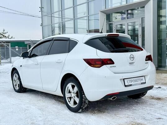 Opel Astra, 2012&nbsp;г., 175&nbsp;498&nbsp;км