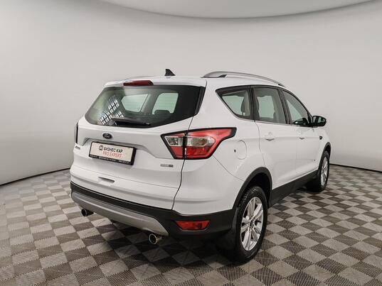 Ford Kuga, 2018&nbsp;г., 130&nbsp;469&nbsp;км