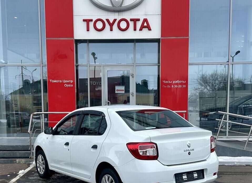 Renault Logan, II Рестайлинг 1.6 MT (82 л.с.)