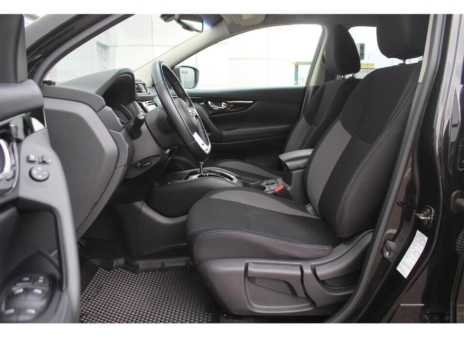 Nissan Qashqai, II Рестайлинг 2.0 CVT (144 л.с.)