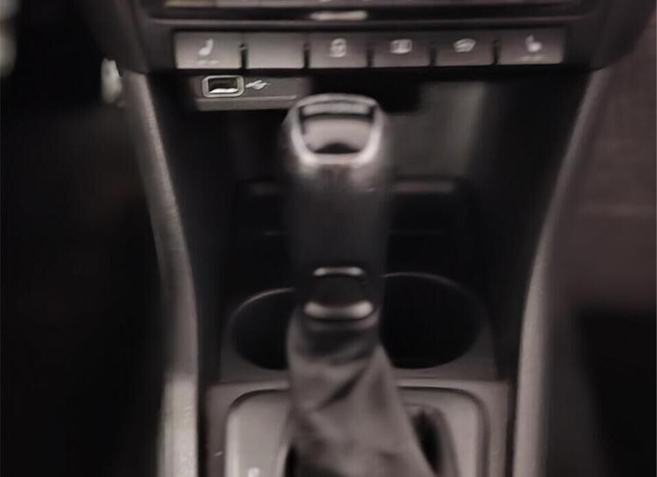 Skoda Rapid, I Рестайлинг 1.6 AT (110 л.с.)