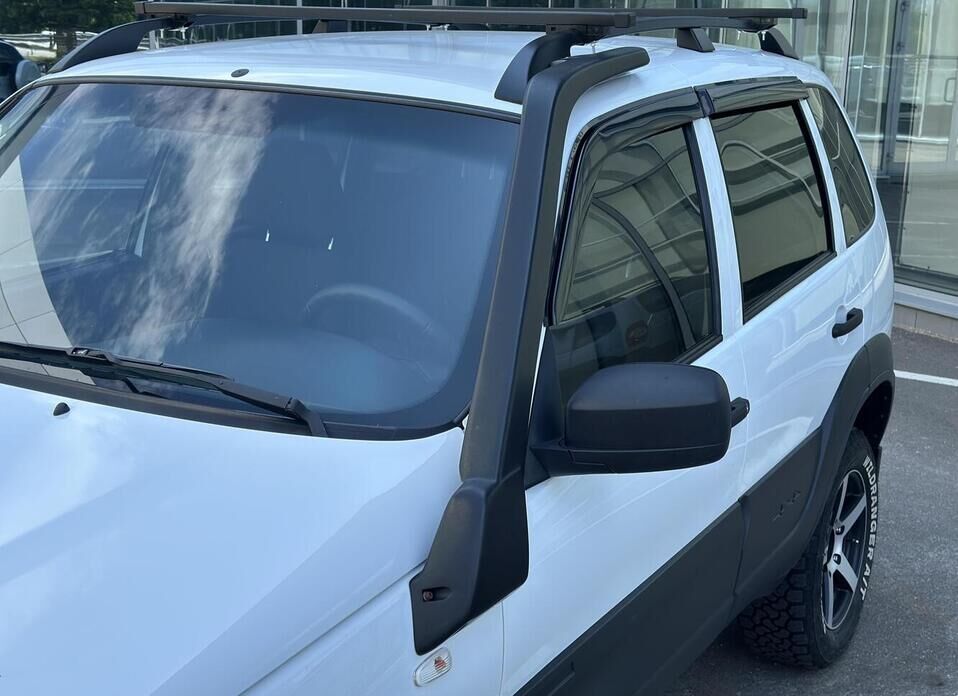 Chevrolet Niva, I Рестайлинг 1.7 MT (80 л.с.) 4WD