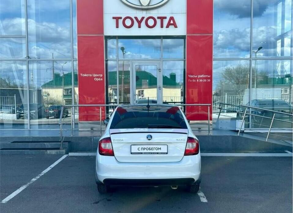 Skoda Rapid, I Рестайлинг 1.6 MT (90 л.с.)