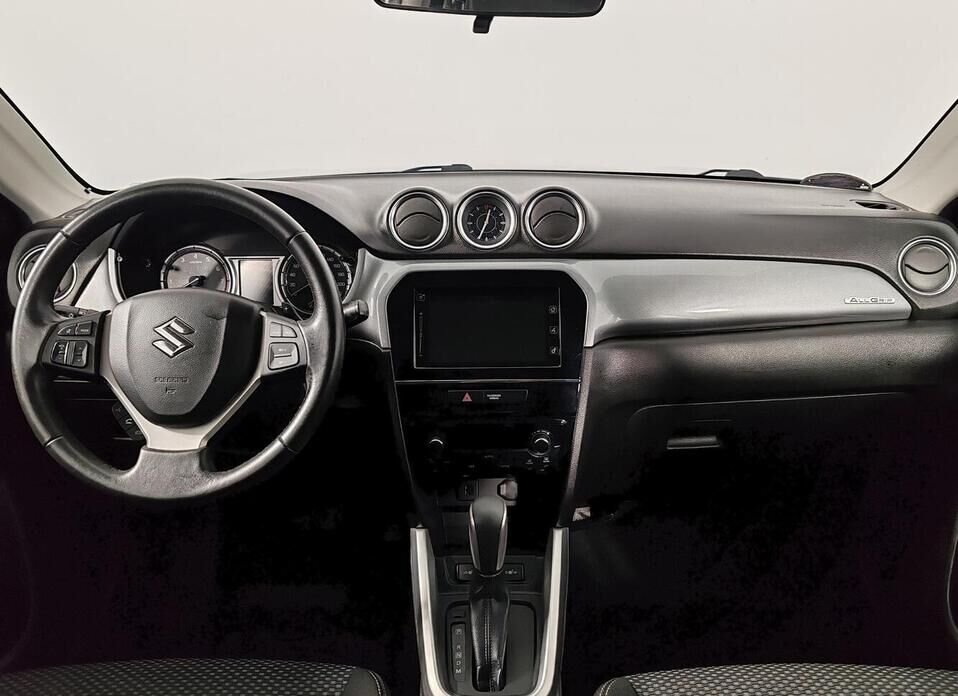 Suzuki Vitara 1.6 AT (117 л.с.) 4WD