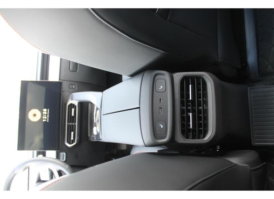 Omoda C5, II 1.5 AMT (147 л.с.)