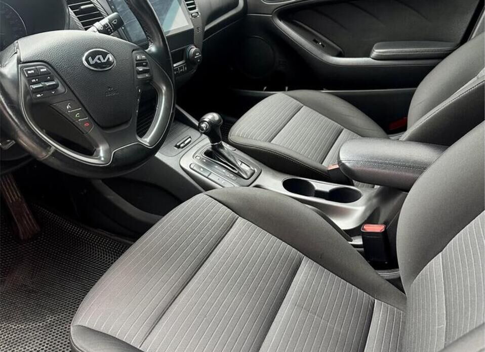 Kia Cerato, III 2.0 AT (150 л.с.)