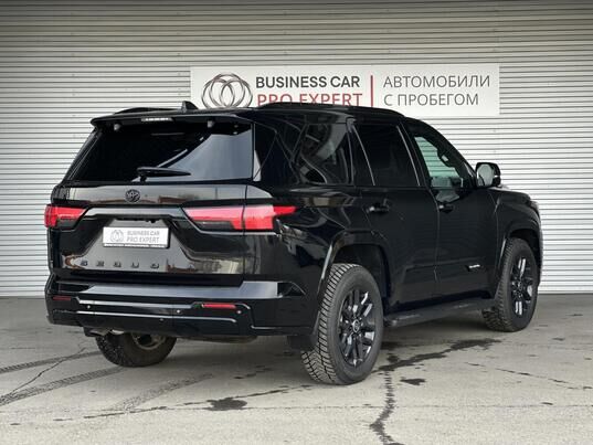 Toyota Sequoia, 2024&nbsp;г., 4&nbsp;918&nbsp;км