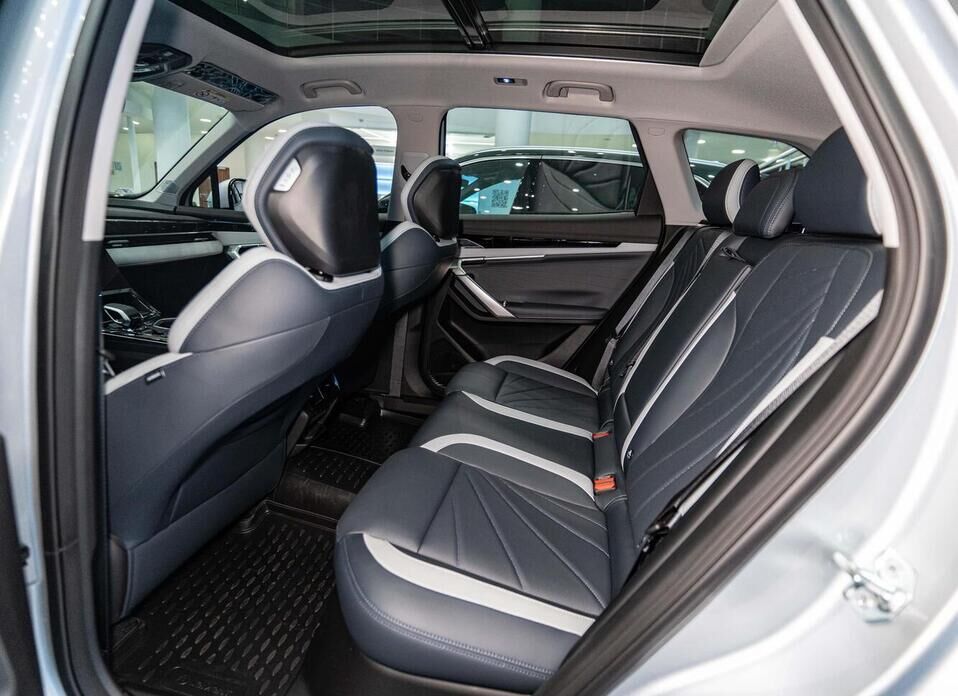 Geely Atlas, II 2.0 AT (200 л.с.) 4WD