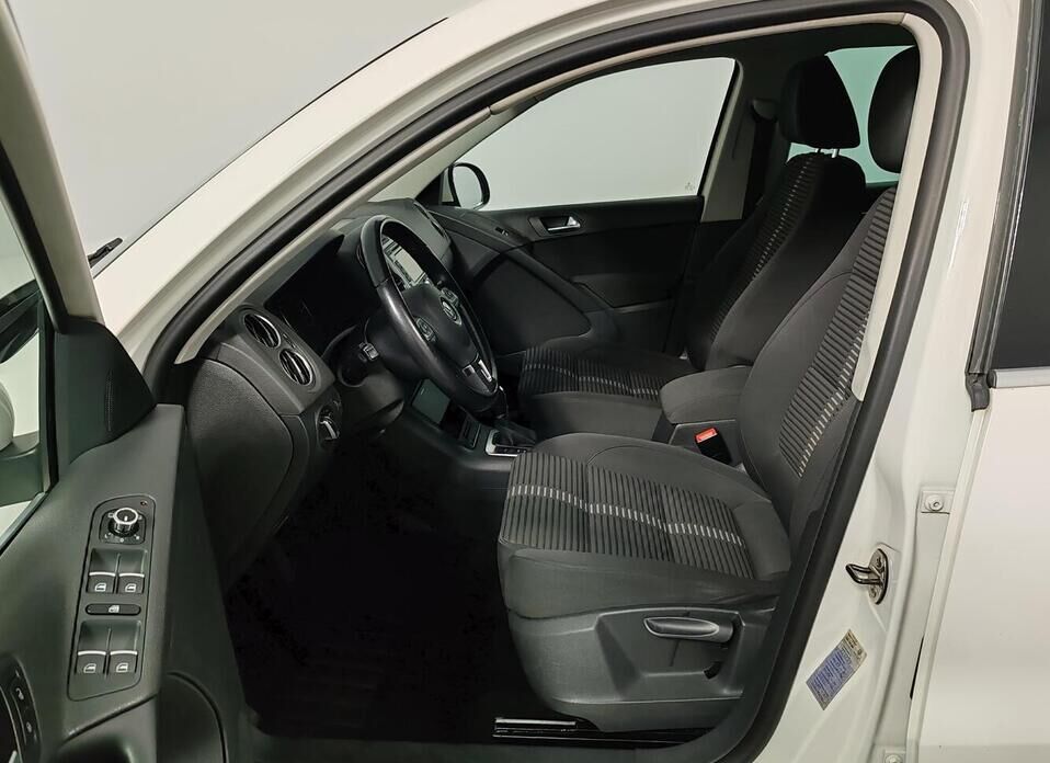 Volkswagen Tiguan, I 2.0 AT (170 л.с.) 4WD