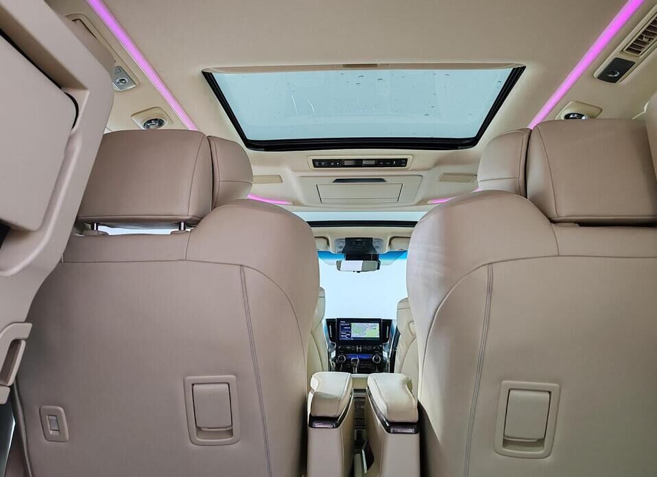 Toyota Alphard 3.5 AT (300 л.с.)