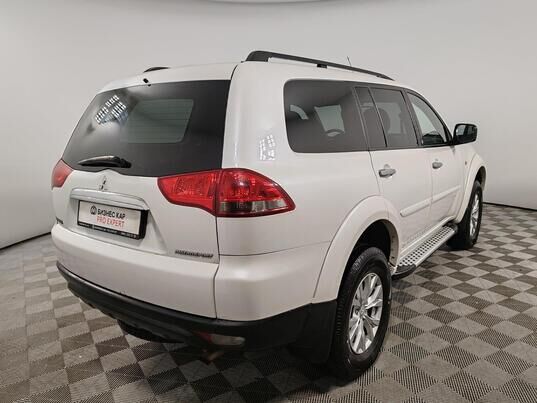 Mitsubishi Pajero Sport, II Рестайлинг, 2014 г., 250 243 км
